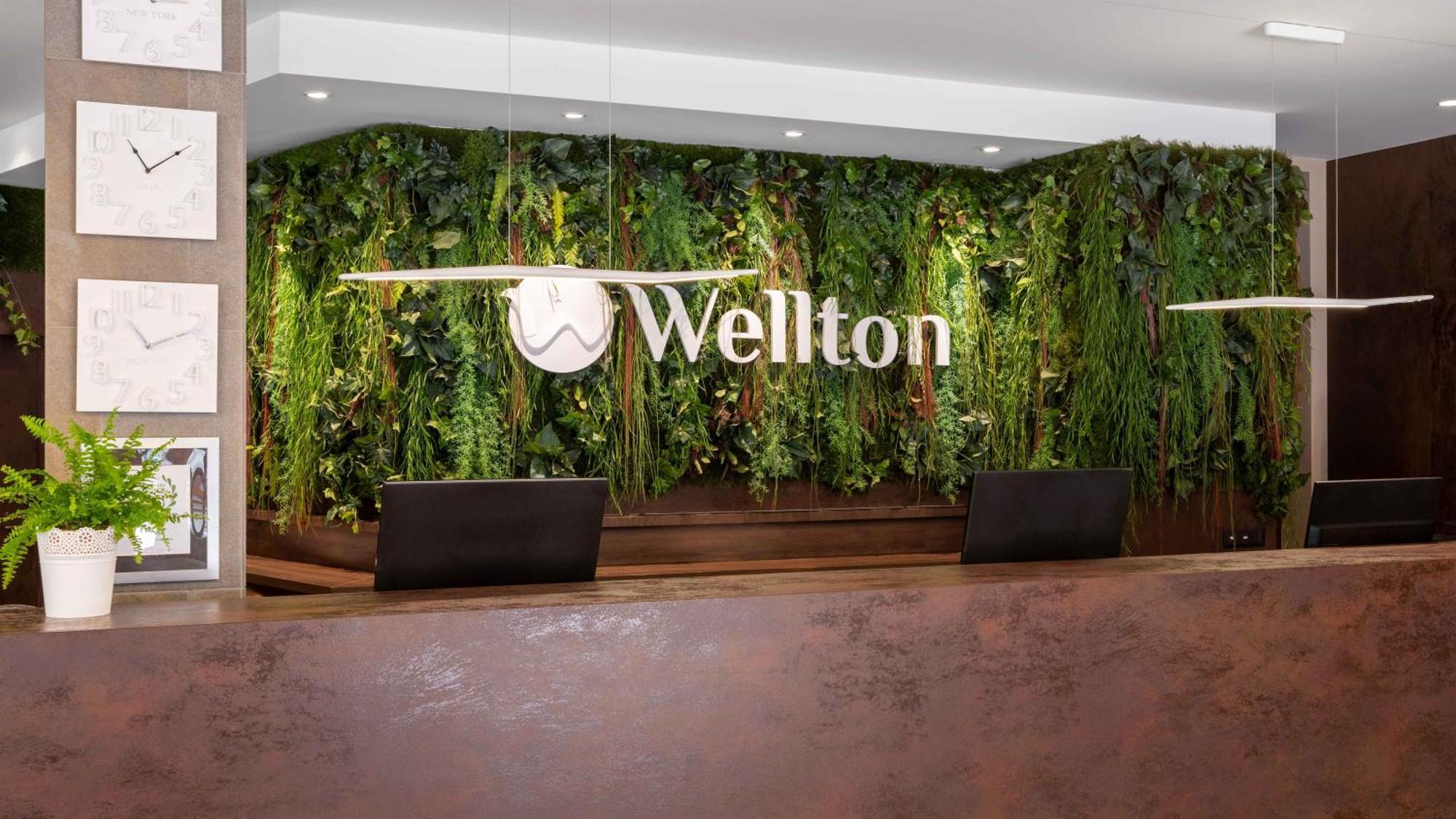 Khách sạn Wellton &